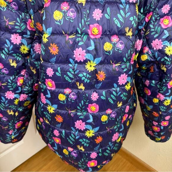 NWOT Disney Parks Alice In Wonderland Flower Reversible Puffer Jacket. - Picture 8 of 16